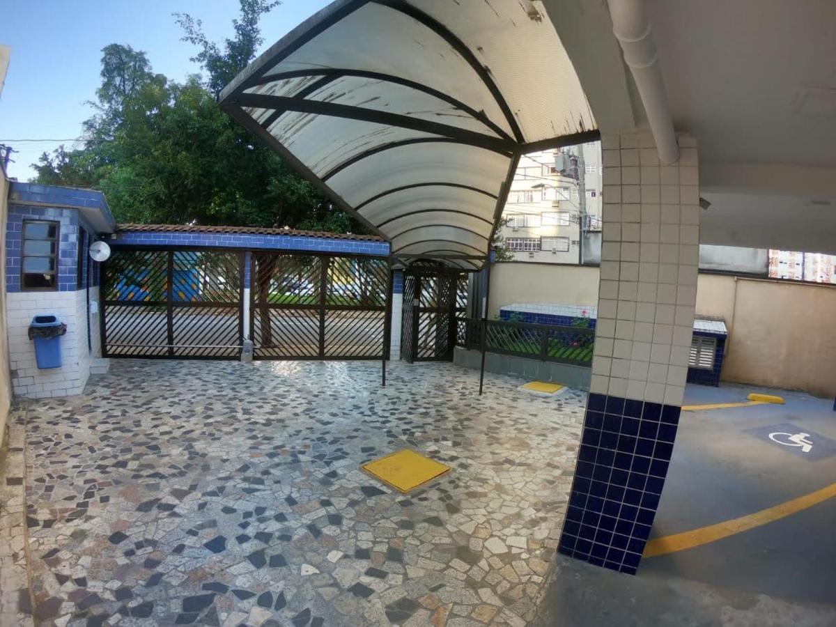 Sala living em prédio Familiar na Av da Praia Santos  Exterior foto